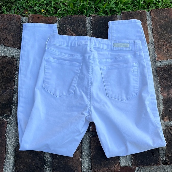 Articles Of Society Denim - Articles Of Society White Skinny Jeans size 27